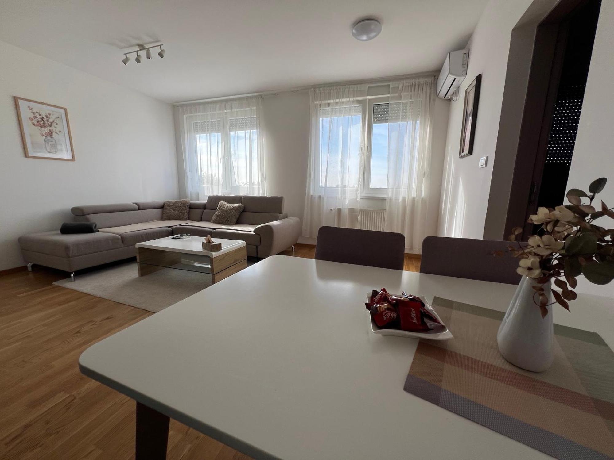 Cozy Apartment Anna Subotica Exterior photo
